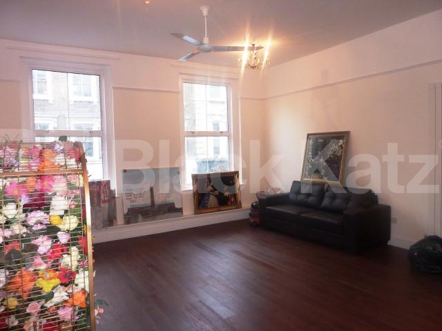 			SPACIOUS MODERN STUDIO! , Studio Apartment, 1 bath, 1 reception Studio			 Westbourne Grove, BAYSWATER / WESTBOURNE GROVE 